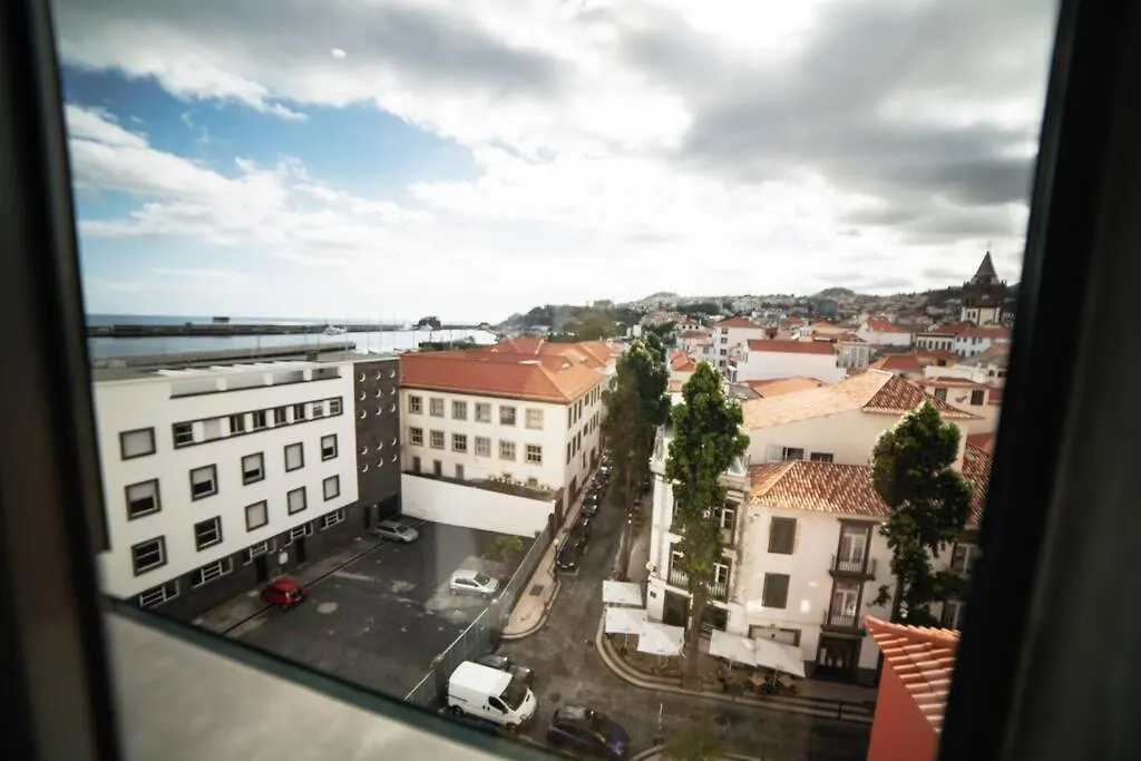 Super Central - Silver Funchal  0*, Funchal (Madeira)